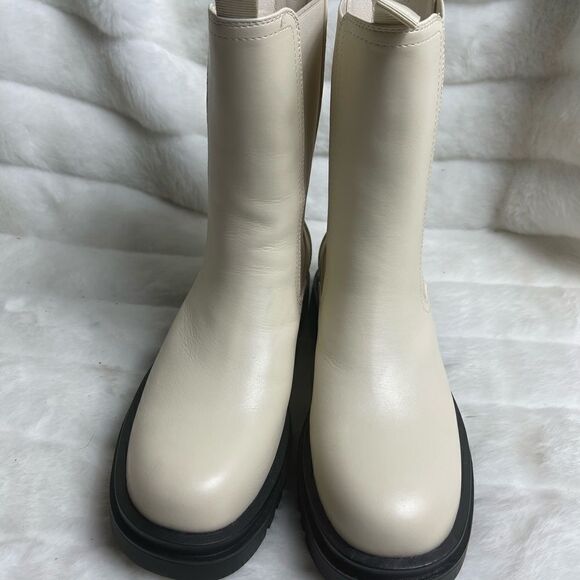 New with box Just Fab Candide Beige vegan leather beige platform boots size 8 - Picture 2 of 11